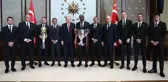 Cumhurbaşkanı Recep Tayyip Erdoğan, Türkiye Kupası ve Süper Kupa şampiyonu Beşiktaş'ı kabul etti