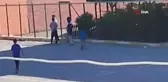 Ortaokulda Bıçaklı Tehdit: Öğrenciler Korku İçinde!