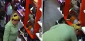 Sakince dükkana giren kadın, raftaki çantayı kaşla göz arasında çaldı