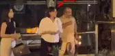 Ünlü oyuncu Nur Sürer, Meriç Aral ve Serkan Keskin'in düğününden sonra otobüse bindi
