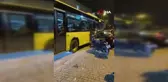 Ümraniye'de vatandaşlar Şeyda Yılmaz'ın şehit edildiği yere karanfiller bıraktı