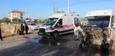 Aksaray'da öğrenci servisi ile TIR çarpıştı 10 öğrenci yaralandı
