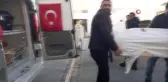 Hastaneye Güle Oynaya Giden Genç Kadın Hayatını Kaybetti