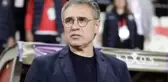 Ersun Yanal kovuldu mu?