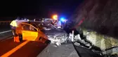 Balıkesir'de tırdan düşen tomruklar 2 kişinin ölümüne neden oldu
