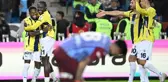 Fenerbahçe, Trabzonspor'u deplasmanda 3-2 yendi