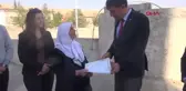 76 Yaşındaki Müzeyyen Ektiren, Otomobil Kullanmayı Öğrenerek Ehliyet Aldı