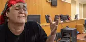 Yüksel Güran'ın kız kardeşi salondan çıkarken ablasına 