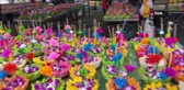 Tayland Yüzen Fener Festivali’yle Renklendi
