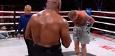 Jake Paul'dan tarihi maça damga vuran hareket