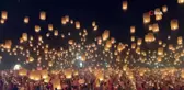 Tayland'da Yi Peng Festivali'nde Binlerce Dilek Feneri Uçuruldu
