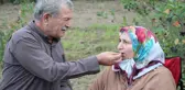 Eşinin rahatsızlığı için ekti, şimdi siparişlere yetişemiyor