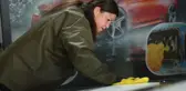 Konya'nın ilk kadın oto yıkamacısı görenleri şaşırtıyor