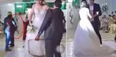 Düğüne baskın yapan silahlı saldırgan, herkesin gözü önünde 1 kişiyi öldürdü