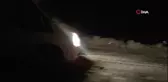Siirt'te Karda Mahsur Kalan Araçlar Kurtarıldı