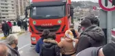 Tırın çarptığı gazeteci hayatını kaybetti