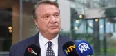 Hasan Arat, Beşiktaş başkanlığını bu kez resmen bıraktı