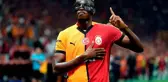 Osimhen'in yeni adresini duyurdular