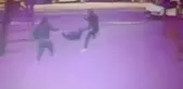 Hamile kadını kaçırmaya çalışan şüpheliler eşi gelince kurşun yağdırdı