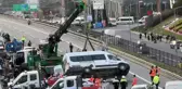 Sarıyer Seyrantepe'de TEM otoyolunda okul servisi devrildi