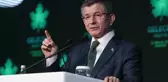 Ahmet Davutoğlu'ndan Nevzat Bahtiyar'a verilen cezaya tepki