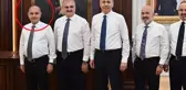 Beşiktaş Belediyesi'ne yapılan operasyonda bakan yardımcısının kardeşi de gözaltına alındı