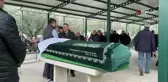 Gönen'deki İşçi Servisi Kazasında Hayatını Kaybeden Kadın Defnedildi
