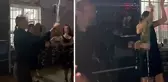 Öğretmenlerden okul bahçesinde şampanyalı mezuniyet kutlaması