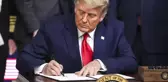 Trump, Küba'yı Teröre Destek Veren Ülkeler Listesine Ekledi