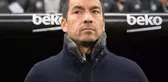 Beşiktaş'ın kovduğu Van Bronckhorst işsiz kalmadı