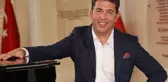Ünlü oyuncu Emre Kınay, Londra'da emlakçı oldu