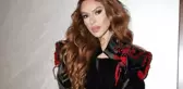 Hadise'den TSK'dan ihraç edilen teğmenlere destek