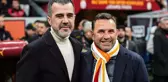Sahadan çekilen Adana Demirspor'un teknik direktörü topu başkana attı