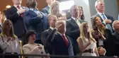 Trump, yuhalanan şarkıcı Taylor Swift'i ti'ye aldı