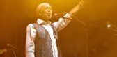 Edip Akbayram'a eşinden duygusal veda