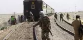 Pakistan'da tren saldırısı! Militanlar 450 yolcuyu rehin aldı