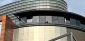 İstanbul'daki AVM'de intihar girişimi