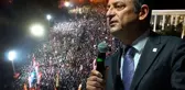 CHP lideri Özgür Özel, bir kez daha Saraçhane'de toplanan kalabalığa seslendi