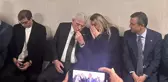 Dilek İmamoğlu, Müsavat Dervişoğlu ile konuşurken Özgür Özel'in bakışları dikkat çekti