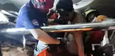 Myanmar'a yardıma giden Türk ekip, 2 kişiyi enkazdan sağ çıkardı