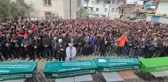 Trafik kazasında hayatını kaybeden aile yan yana toprağa verildi