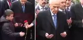 İşte Bahçeli'nin Türkeş'in mezarı başındaki en net görüntüsü