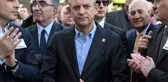 Özel, anahtar listede 12 kişinin üstünü çizdi