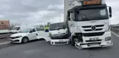 TEM Otoyolu'nda zincirleme kaza! Sürücü ağır yaralandı