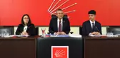 Özgür Özel ilk toplantıda Parti Meclisi'nin en genç üyelerini yanına aldı