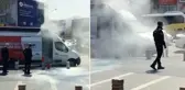 CHP seçim aracı kent merkezinde alevlere teslim oldu