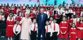Cumhurbaşkanı Erdoğan, Cumhurbaşkanlığı Çocuk Korosu'nun konserini dinledi! Dikkat çeken hediye