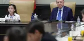 Cumhurbaşkanı Erdoğan, Külliye'de çocukları ağırladı