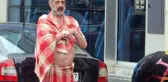 Depreme hamamda yakalandı