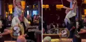 Ali Koç, küçücük kızı omzuna alıp açık artırmaya çıktı